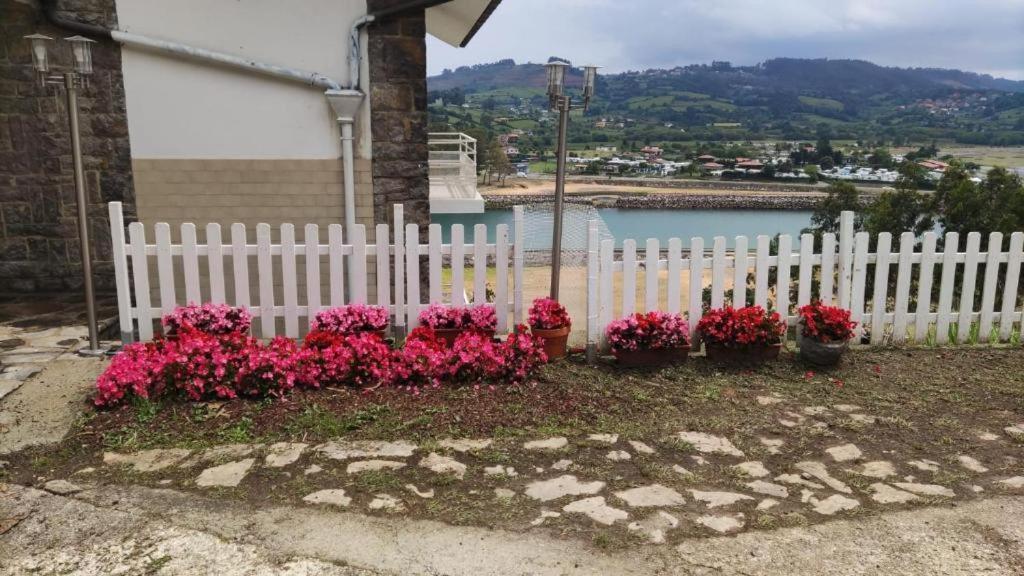 La Villa De Maria I Playa Beach El Puntal Asturias Villaviciosa  Exterior photo